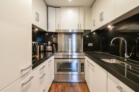 2 bedroom apartment to rent, New Providence Wharf, E14