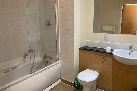 1 bedroom flat to rent, Second Floor Apartment, 207 Pearl House 43 Princess Way Swansea