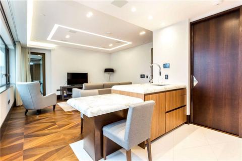1 bedroom flat for sale, Blenheim House, Crown Square, London, SE1