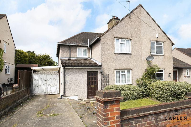 Loughton Way, Buckhurst Hill 3 bed semidetached house £595,000