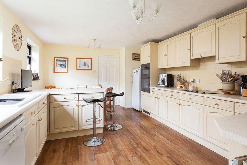 Kitchen / Breakfast