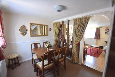 3 bedroom end of terrace house to rent, Windmill Row, Glemsford