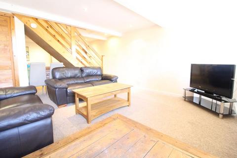 4 bedroom terraced house to rent, Sunnyside Road, Aberdeen, AB24