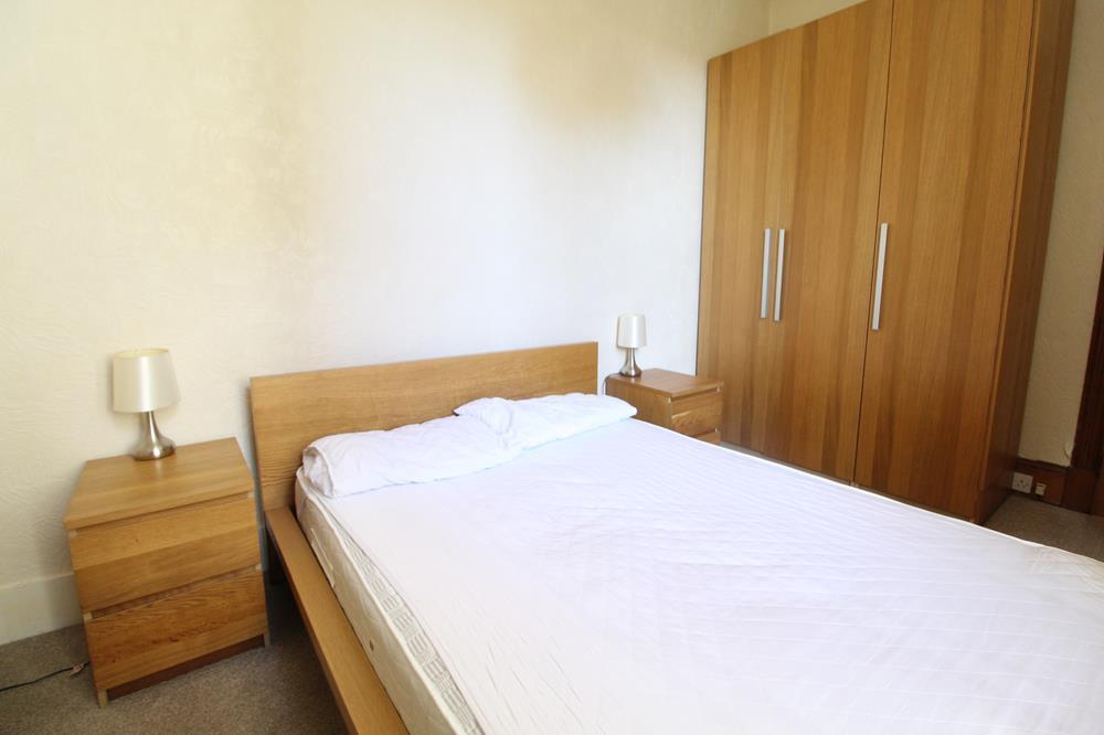 Bedroom alt