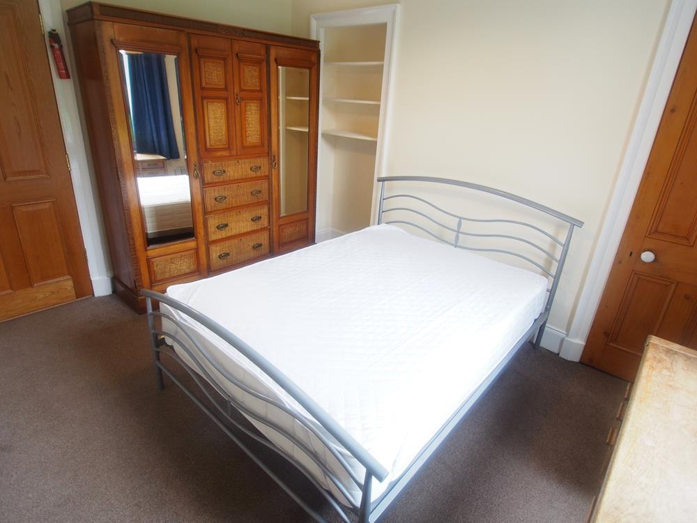 Bedroom 2 alt