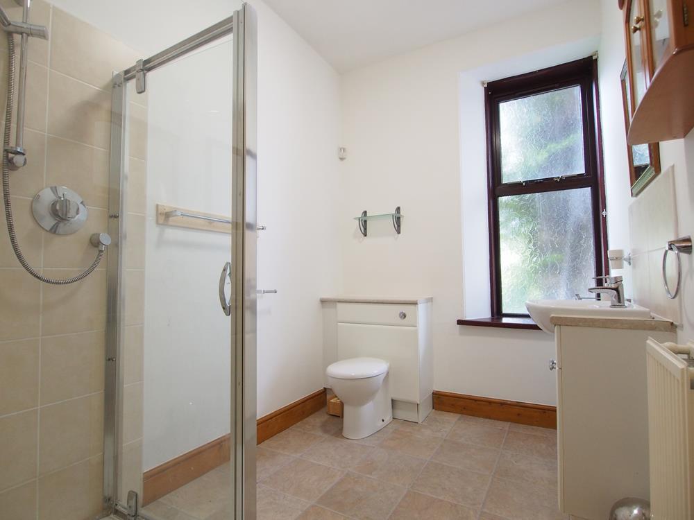 Shower Room alt