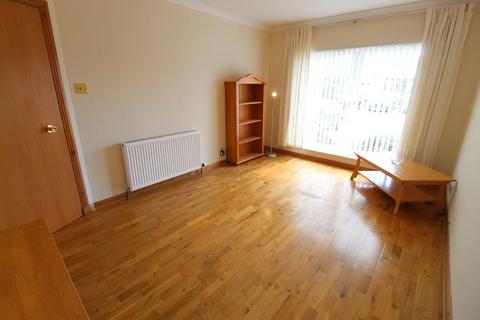 2 bedroom flat to rent, Lord Hays Grove, Old Aberdeen, AB24