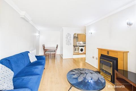 3 bedroom apartment to rent, Riverside House, Fobney Street, Reading, Berkshire, RG1