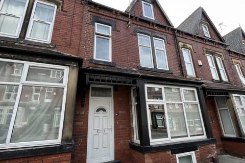 undefined, Winston Gardens, Leeds, LS6