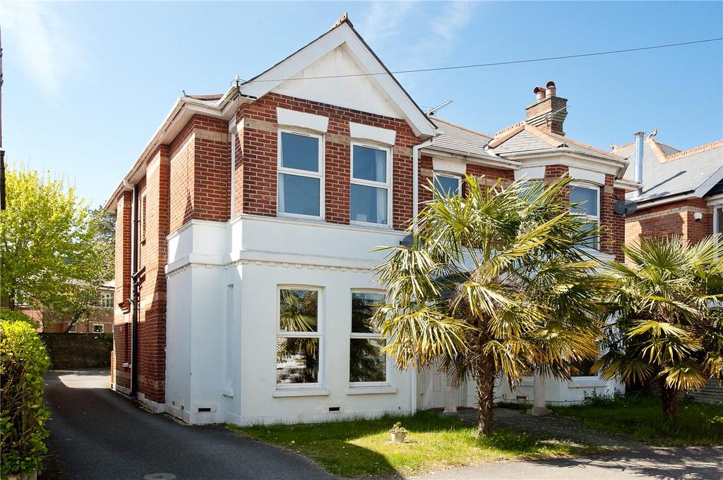 Westbourne Park Road, Bournemouth, Dorset, BH4 3 bed £