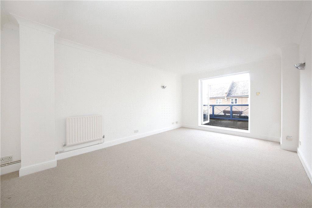 Charnwood Gardens, Canary Wharf, London, E14 2 bed apartment - £1,733 ...