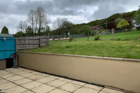 3 bedroom semi-detached house to rent, 180 Heol Y Gors, Cwmgors