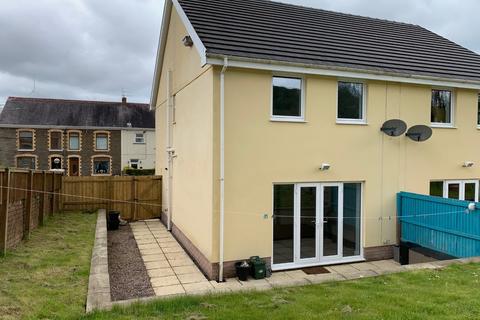 3 bedroom semi-detached house to rent, 180 Heol Y Gors, Cwmgors