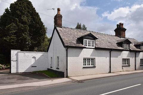 1 bedroom cottage to rent, Chelford Road, Knutsford