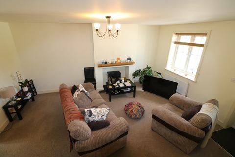 3 bedroom end of terrace house to rent, Wintersgill Place, Cliff Road, Hessle