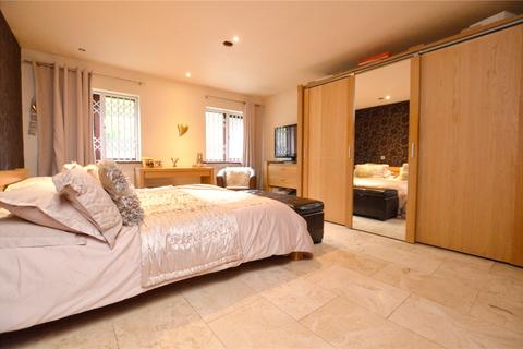 3 bedroom bungalow for sale, Beck Bottom, Calverley, Pudsey, West Yorkshire
