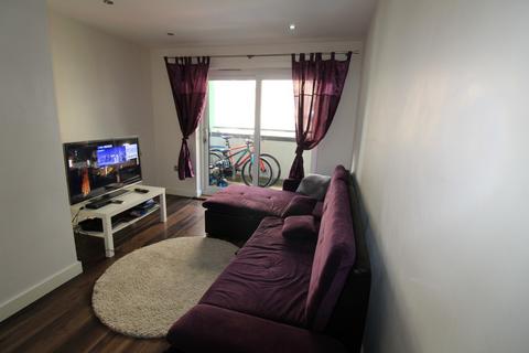 1 bedroom apartment to rent, Crown Drive, Romford RM7