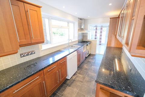 5 bedroom semi-detached house for sale, Osgood Avenue, Orpington