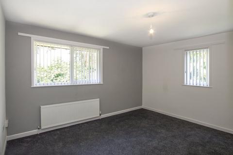 2 bedroom flat to rent, Ringwood Road,, Ferndown