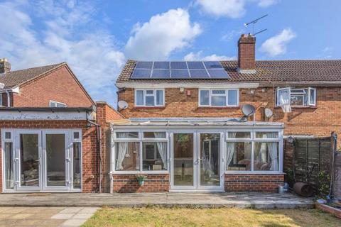 4 bedroom semi-detached house to rent, Ivinghoe Road,  Rickmansworth,  WD3