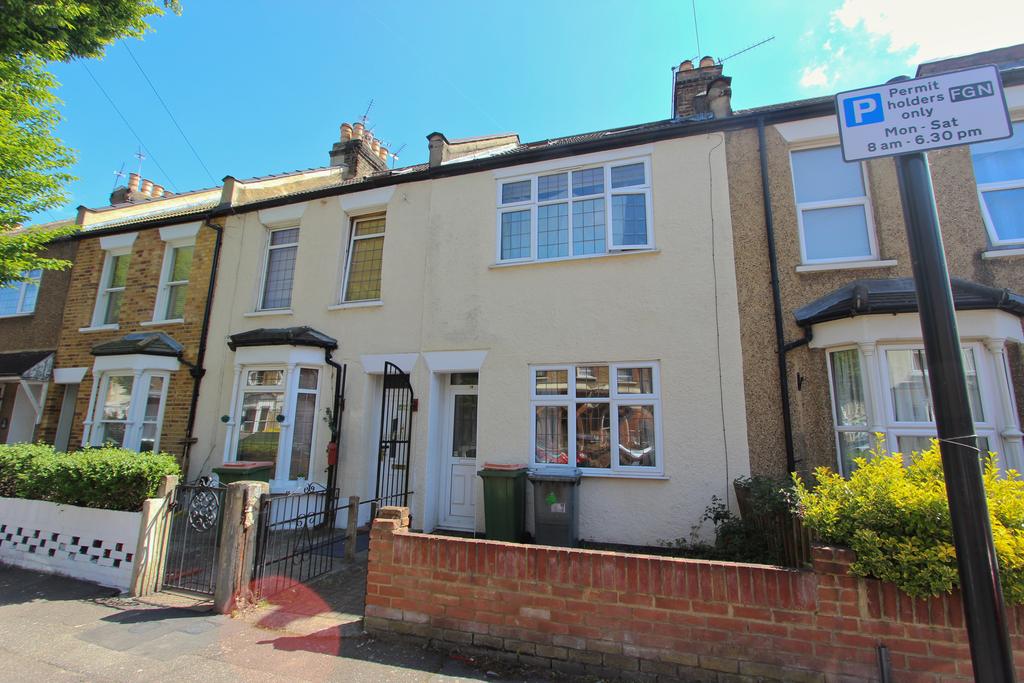 Ridley Road, Forest Gate, London E7 4 bed terraced house £1,600 pcm