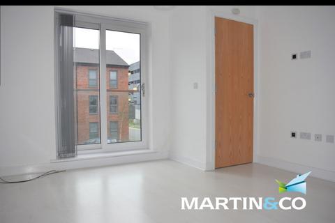 2 bedroom townhouse to rent, Carnforth Avenue, Wakefield WF1