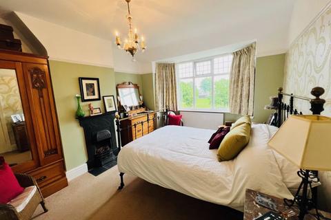 37 Box Lane, Wrexham, LL12 8BY