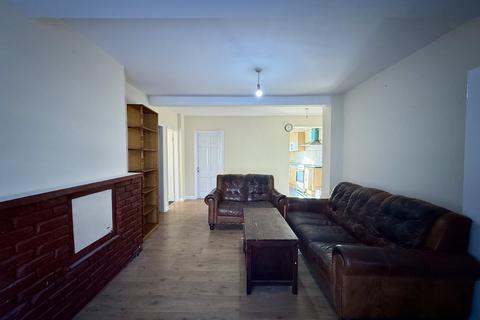 undefined, Laburnum Road, Hayes