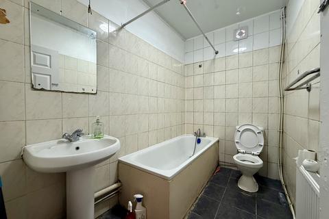 undefined, Laburnum Road, Hayes