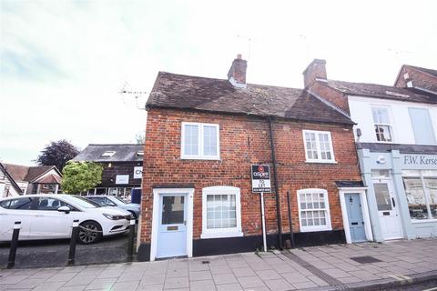 1 bedroom end of terrace house to rent, Latimer Street, Romsey
