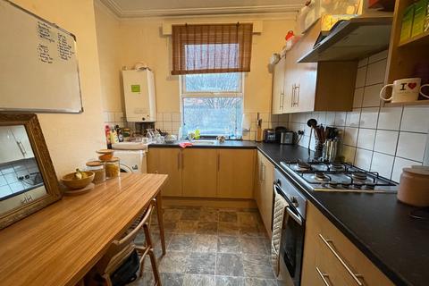 3 bedroom end of terrace house to rent, Thomas Street, Leeds, West Yorkshire, LS6