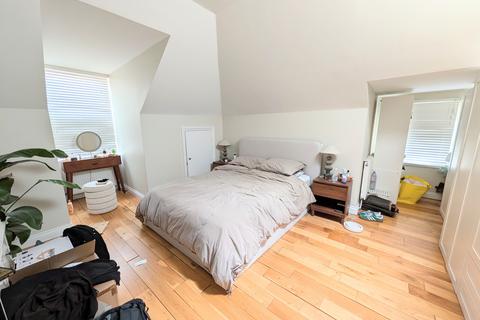 2 bedroom flat to rent, Palmerston Road, Wood Green N22