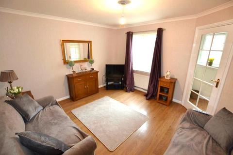 2 bedroom terraced house to rent, Meiklelaught Place, Saltcoats, North Ayrshire, KA21