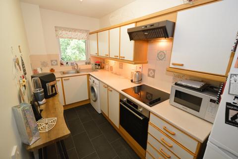 1 bedroom retirement property for sale, Oakleigh, Lightwater Road, Lightwater