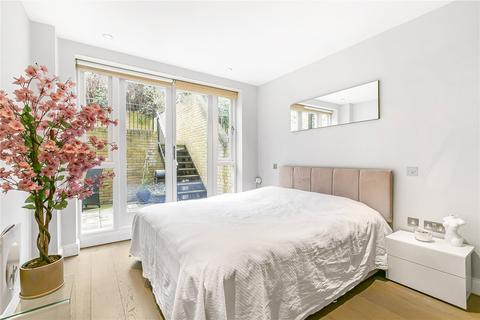 1 bedroom flat for sale, Fulham Road, London SW10