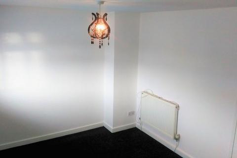 3 bedroom semi-detached house to rent, Gardiner Road, Grindon Sunderland