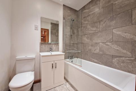 undefined, The Quadrant, Westlea SN5