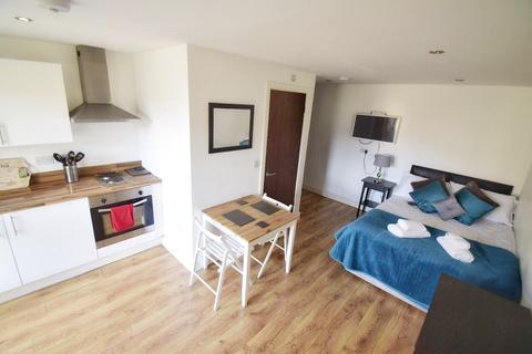 Search Studios To Rent In Liverpool Onthemarket Studio To Rent 137a Upper Hill Street Liverpool L8 8en