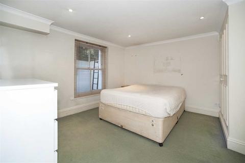 undefined, Byron House, The Park, Ealing W5
