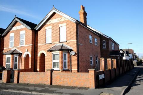 1 bedroom maisonette to rent, Addlestone, Surrey, KT15