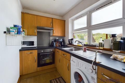 1 bedroom maisonette to rent, Addlestone, Surrey, KT15