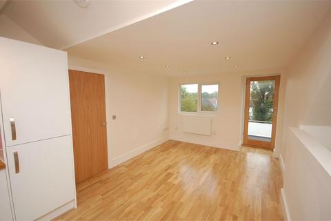 2 bedroom apartment to rent, Windsor Road, Finchley, London, N3