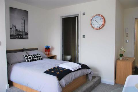 Search Studios To Rent In Manchester Onthemarket Studio To Rent Charles Street Manchester