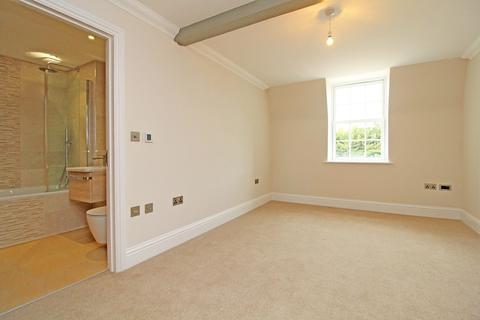 2 bedroom penthouse for sale - Kingsfield House, Hadrian Way, Baldock, SG7