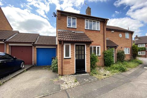 3 bedroom house to rent - Buckingham Drive, Aylestone, Leicester, LE2