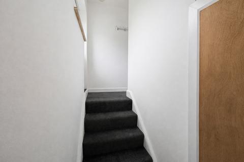 undefined, 3 Bedroom Flat To Let - HP11