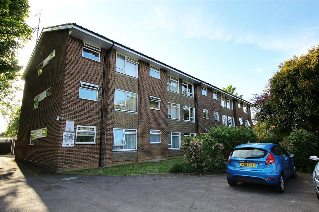 Broadwater Hall, South Farm Road, Worthing, West Sussex, BN14 1 bed