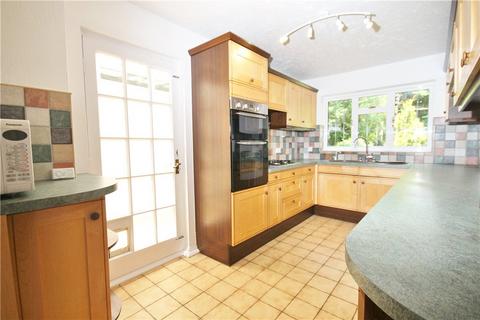 5 bedroom detached house to rent, Lodge Close, Englefield Green, Egham, TW20