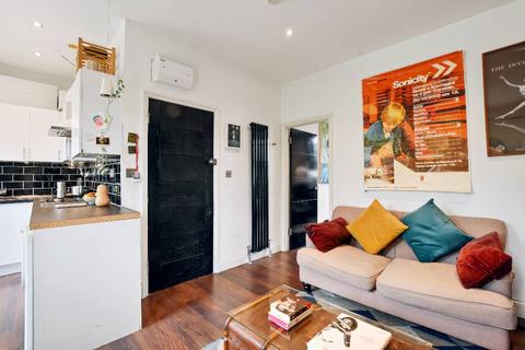 1 bedroom flat to rent, Finsbury Park N4