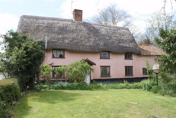 The Street Wickham Skeith Suffolk 3 Bed Detached House 375 000
